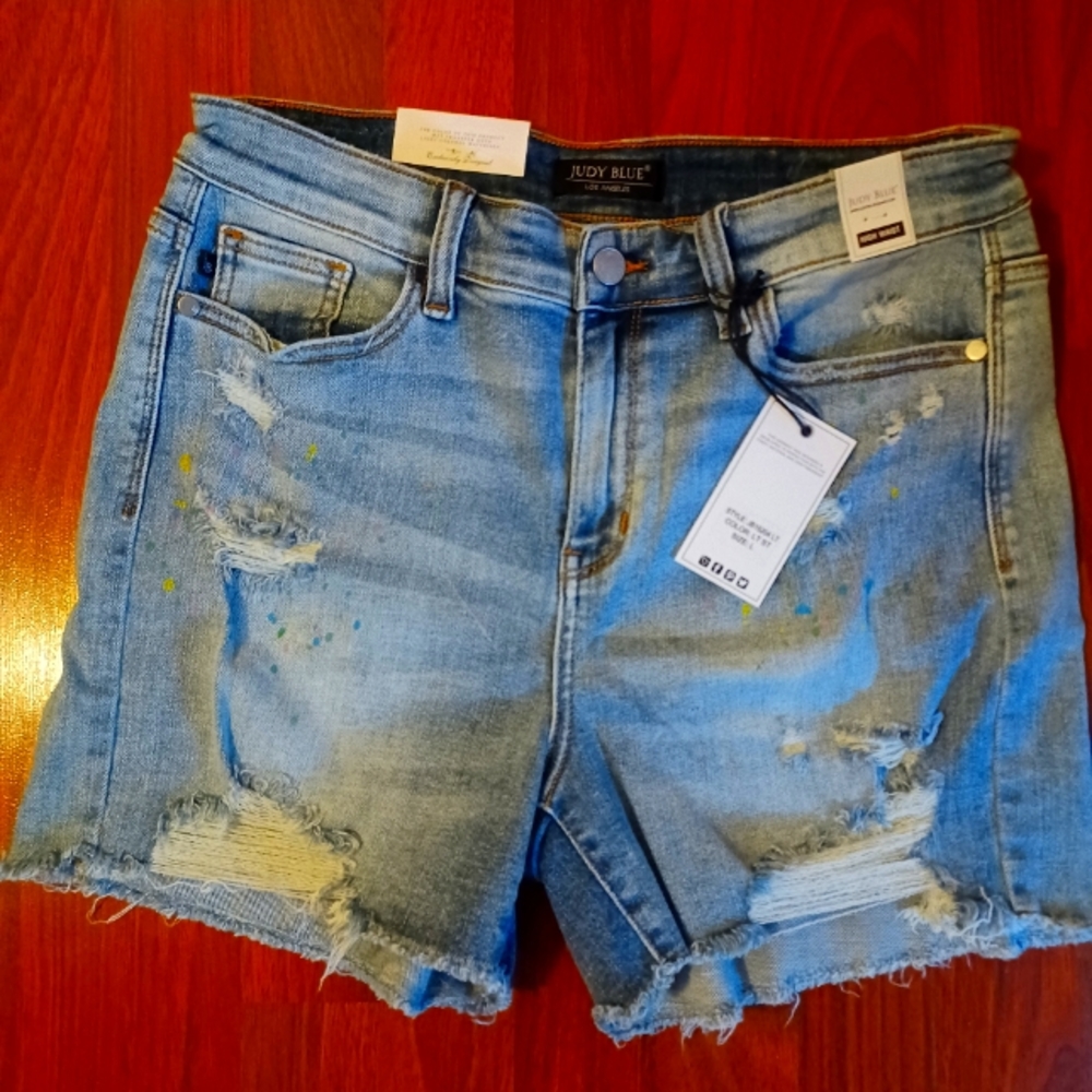 Judy Blue Bleach splatter jean shorts size Large